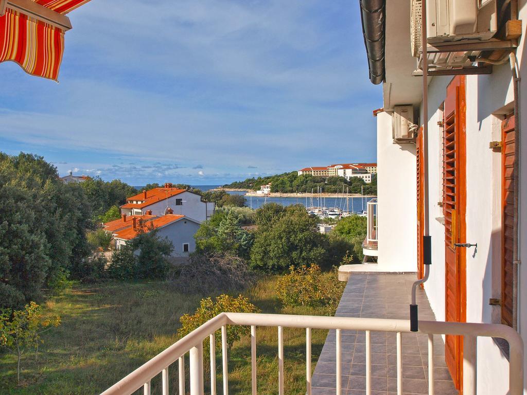 Apartments By The Sea 750 Pjescana Uvala Exterior photo